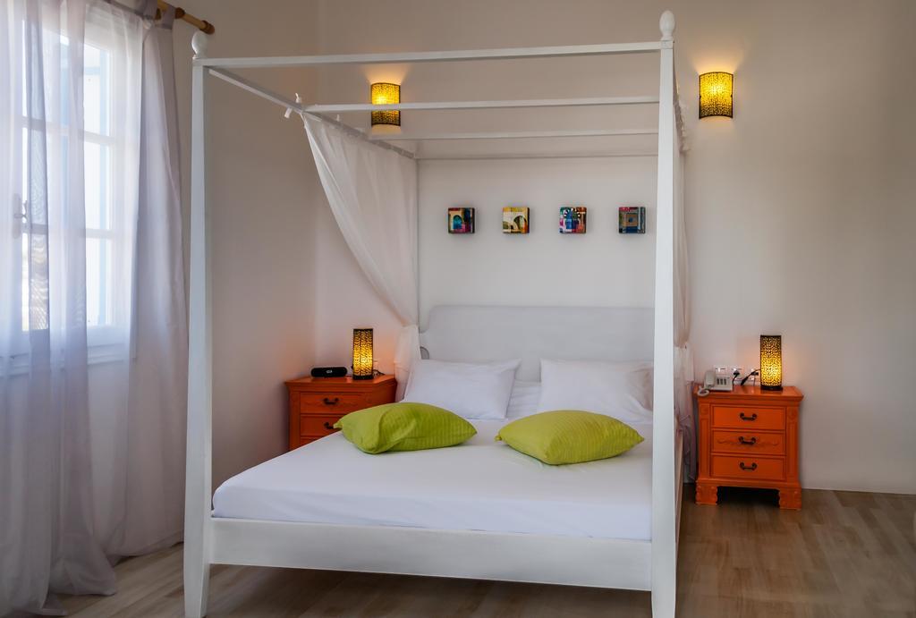 Eiriana Luxury Suites Plaka  Dış mekan fotoğraf