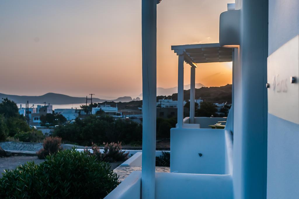 Eiriana Luxury Suites Plaka  Dış mekan fotoğraf