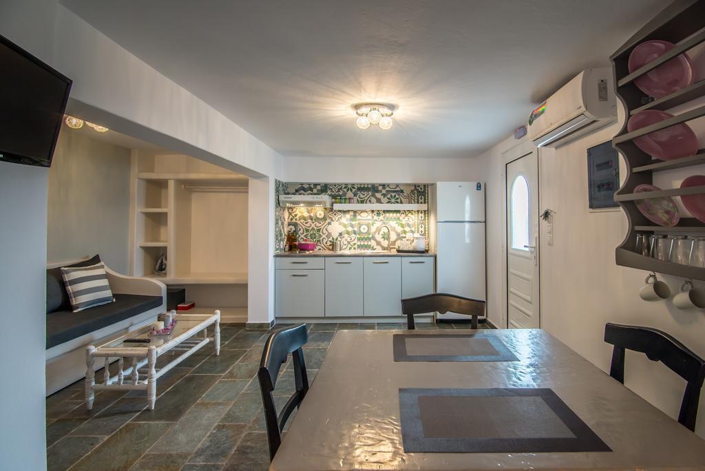 Eiriana Luxury Suites Plaka  Dış mekan fotoğraf