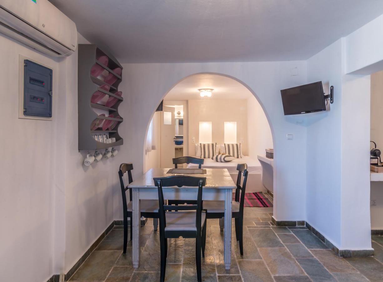 Eiriana Luxury Suites Plaka  Dış mekan fotoğraf